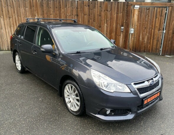 subaru-legacy-bensin-2014-big-1