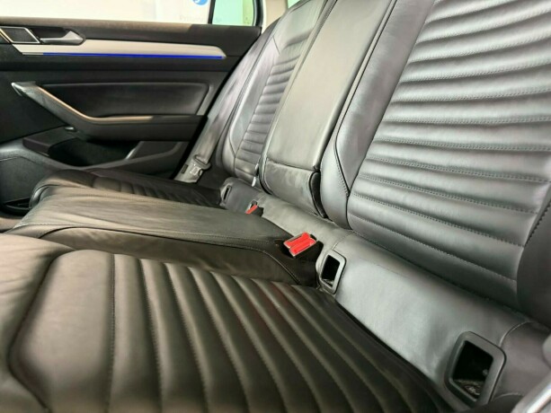 volkswagen-passat-elektrisitetbensin-2017-big-14