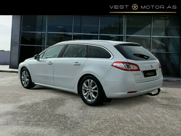 peugeot-508-diesel-2011-big-4