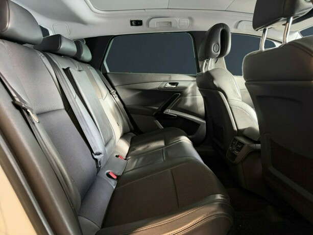 peugeot-508-diesel-2011-big-12