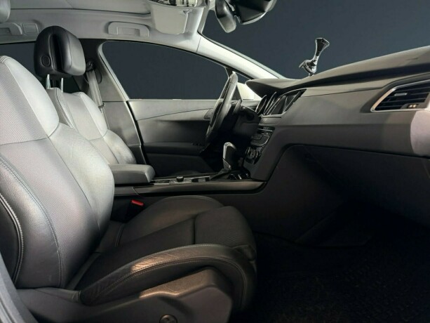 peugeot-508-diesel-2011-big-11