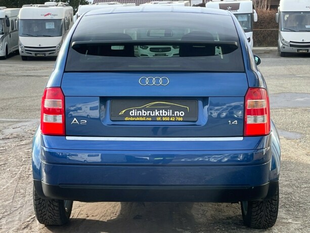 audi-a2-bensin-2005-big-6