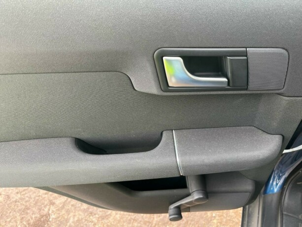 audi-a2-bensin-2005-big-23