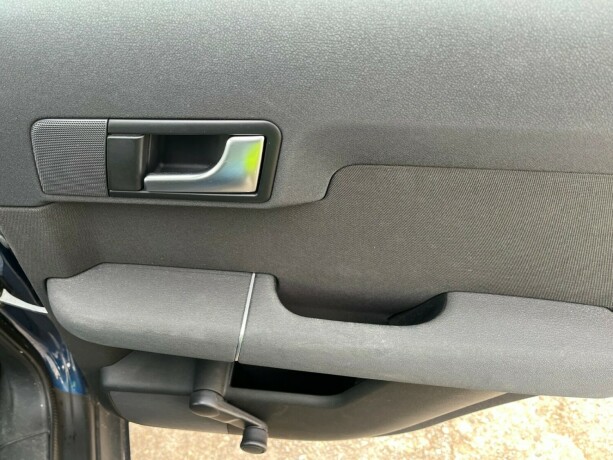 audi-a2-bensin-2005-big-25