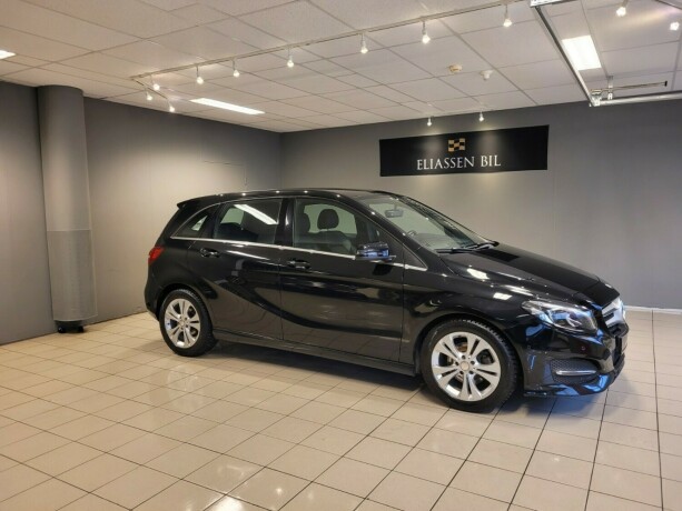 mercedes-benz-b-klasse-bensin-2016-big-3