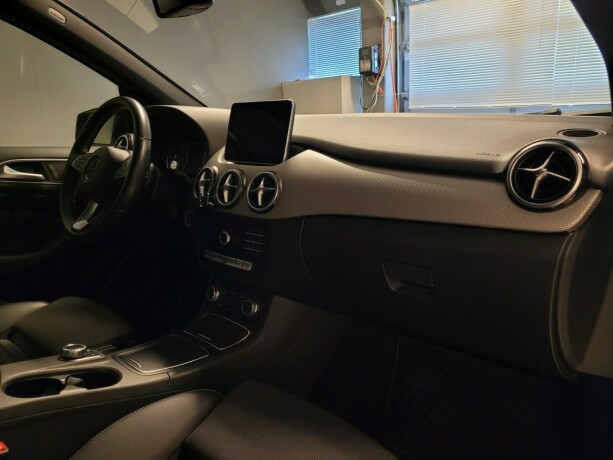 mercedes-benz-b-klasse-bensin-2016-big-12