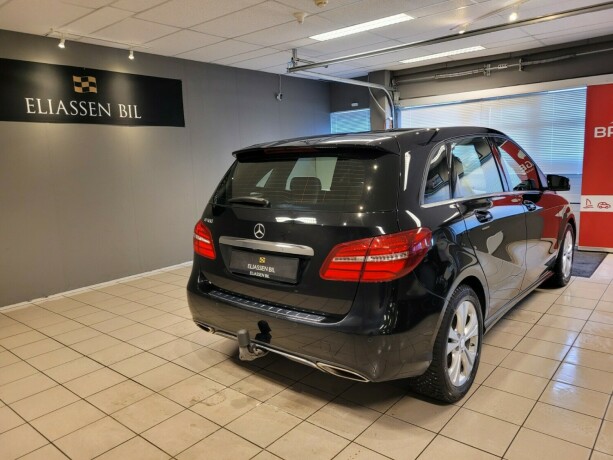 mercedes-benz-b-klasse-bensin-2016-big-6