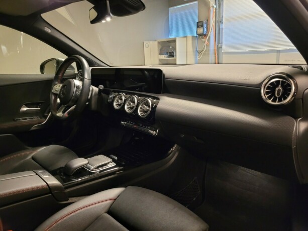 mercedes-benz-a-klasse-bensin-2018-big-14