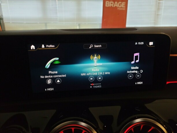 mercedes-benz-a-klasse-bensin-2018-big-27