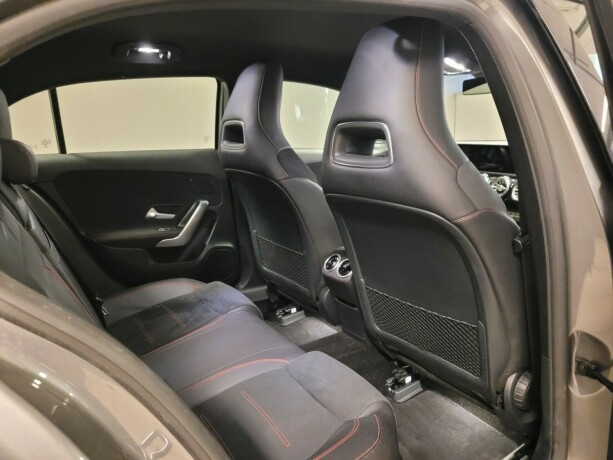 mercedes-benz-a-klasse-bensin-2018-big-18