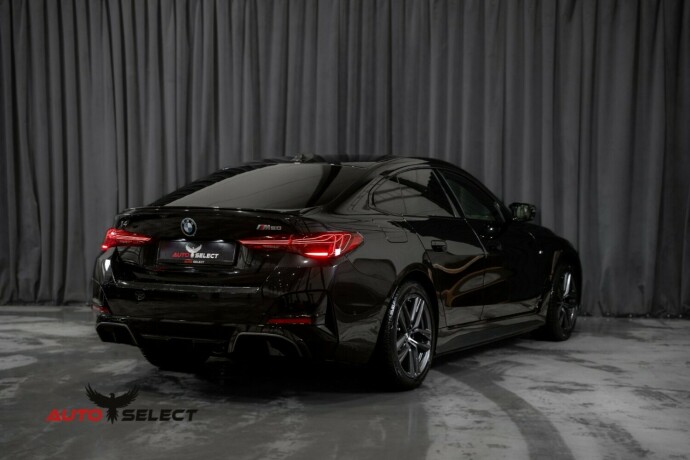 bmw-i4-m50-elektrisitet-2024-big-17