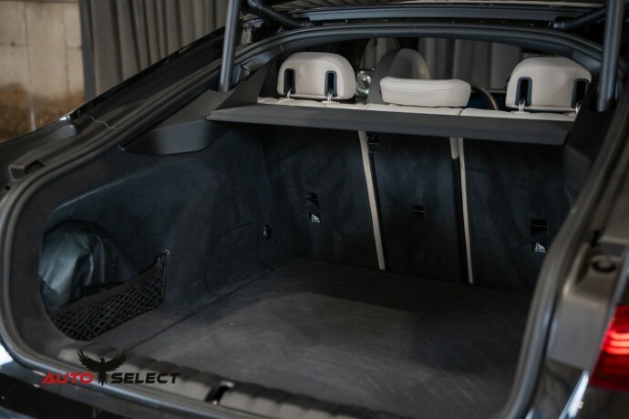 bmw-i4-m50-elektrisitet-2024-big-14