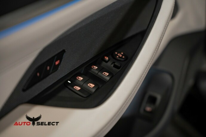 bmw-i4-m50-elektrisitet-2024-big-30