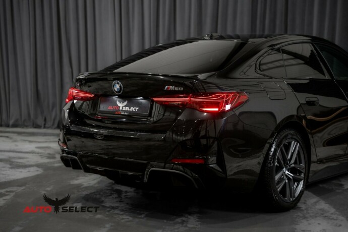 bmw-i4-m50-elektrisitet-2024-big-16