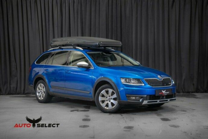 skoda-octavia-scout-bensin-2015-big-0