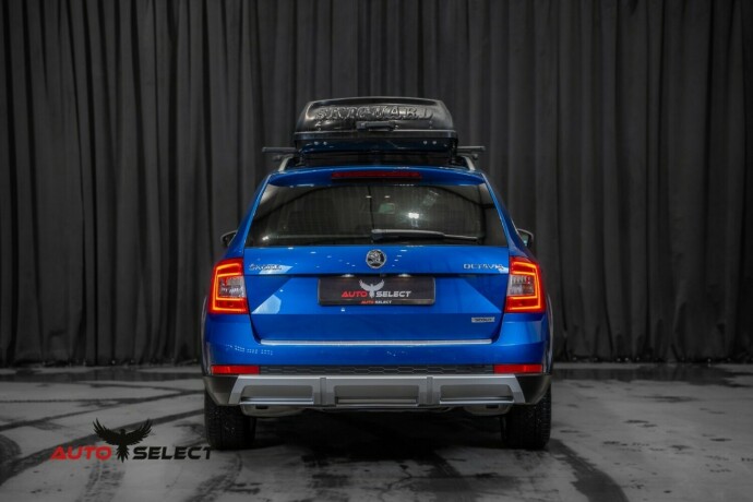 skoda-octavia-scout-bensin-2015-big-7