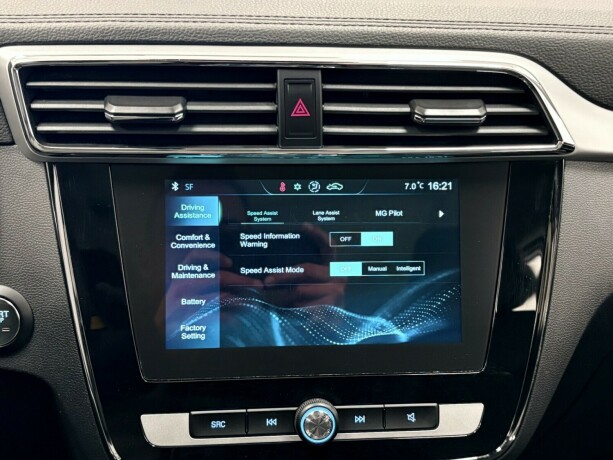 mg-zs-ev-elektrisitet-2021-big-17