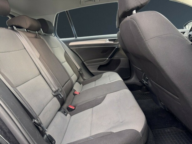 volkswagen-golf-elektrisitet-2015-big-12