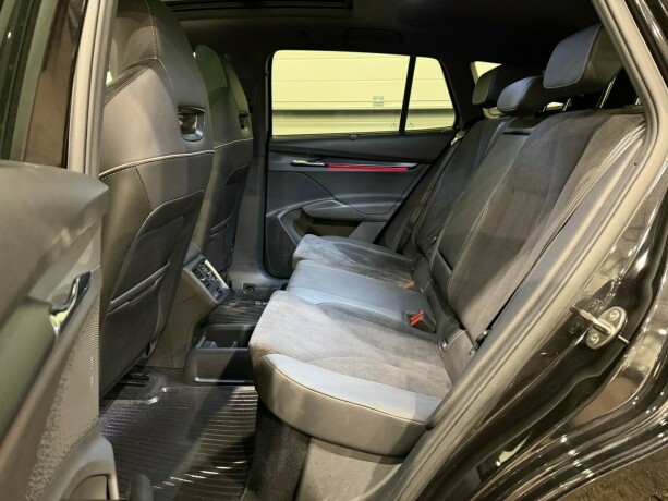 skoda-enyaq-elektrisitet-2023-big-12