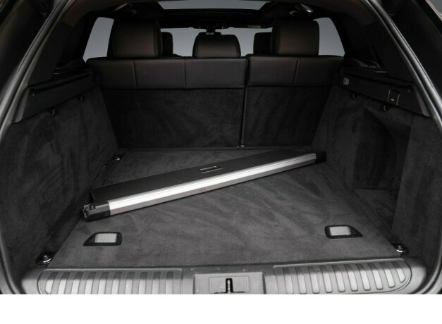 land-rover-range-rover-sport-bensin-2014-big-38