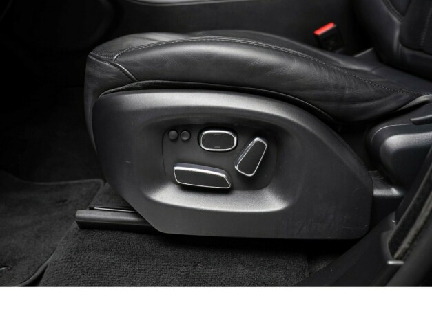 land-rover-range-rover-sport-bensin-2014-big-31