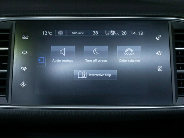 peugeot-308-bensin-2014-big-32