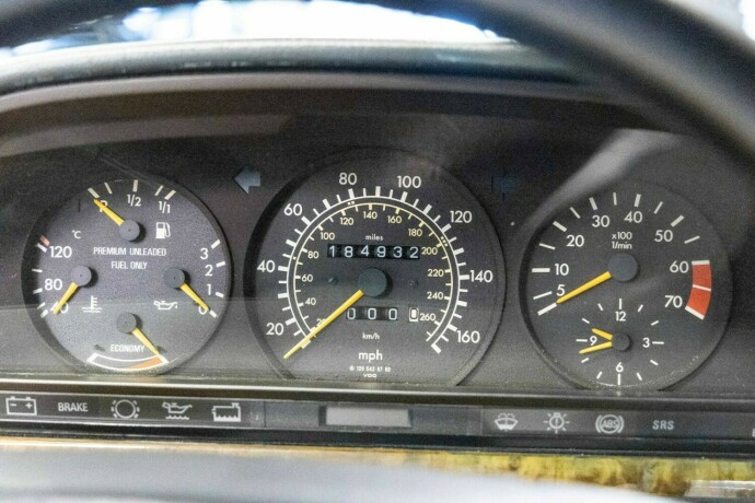 mercedes-benz-s-klasse-bensin-1990-big-10