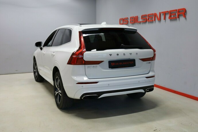 volvo-xc-60-elektrisitetbensin-2018-big-3