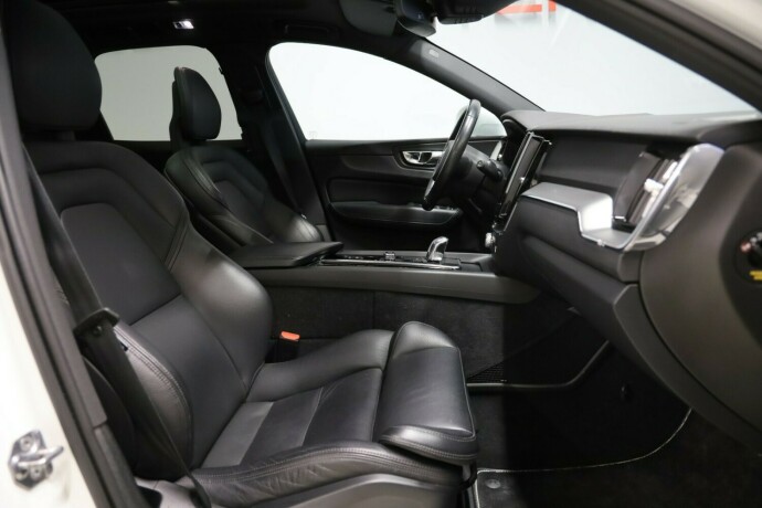 volvo-xc-60-elektrisitetbensin-2018-big-10