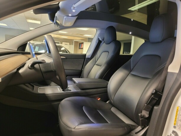 tesla-model-y-elektrisitet-2021-big-23