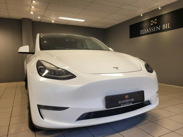 tesla-model-y-elektrisitet-2021-big-9