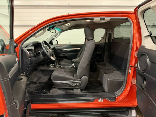 toyota-hilux-diesel-2020-big-7