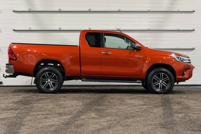 toyota-hilux-diesel-2020-big-1