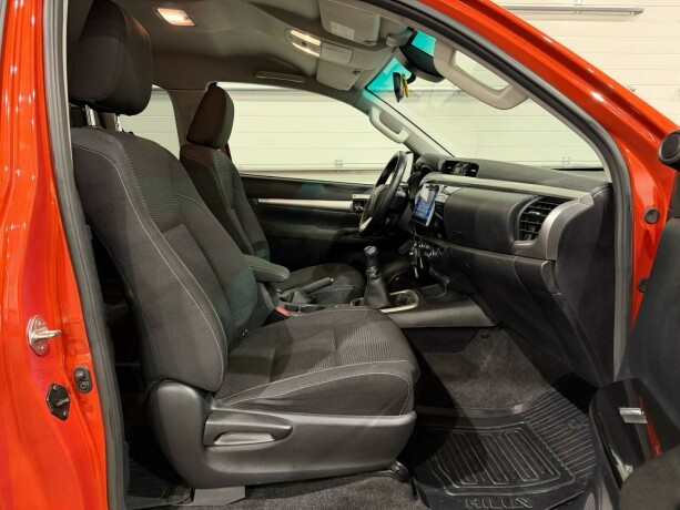 toyota-hilux-diesel-2020-big-8