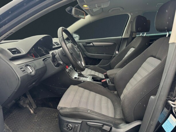 volkswagen-passat-diesel-2013-big-8