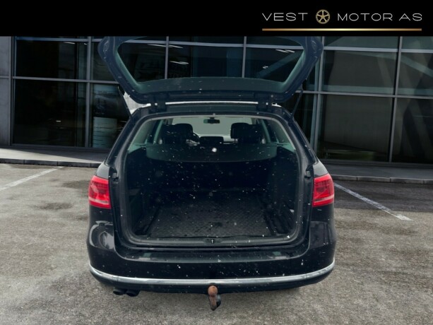 volkswagen-passat-diesel-2013-big-6