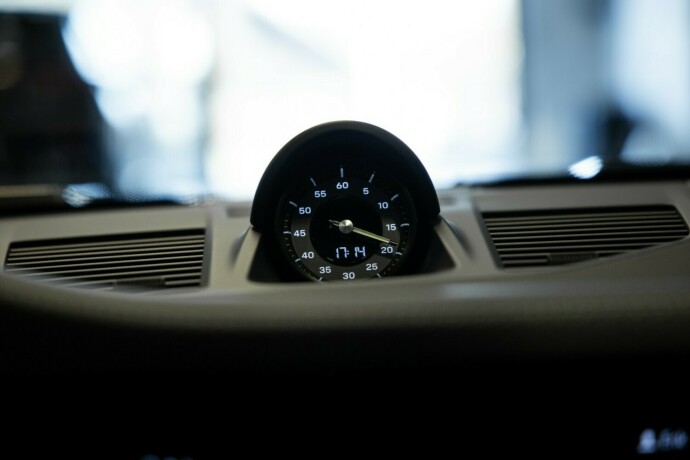 porsche-911-bensin-2025-big-18