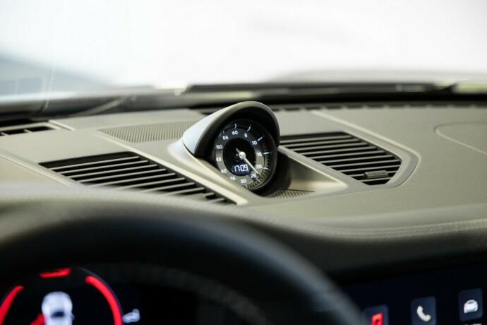 porsche-911-bensin-2025-big-8