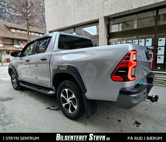toyota-hilux-diesel-2024-big-5
