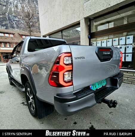 toyota-hilux-diesel-2024-big-6