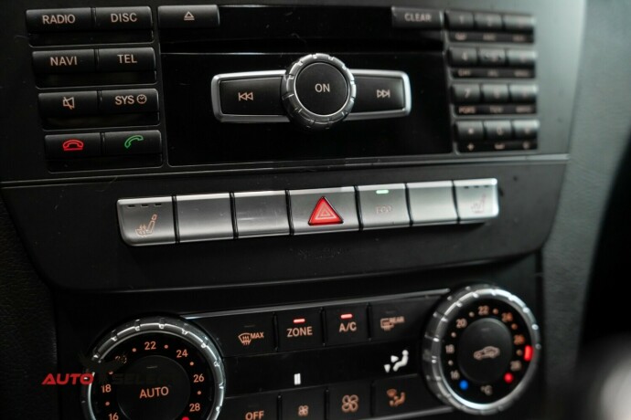 mercedes-benz-c-klasse-bensin-2011-big-35