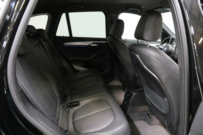 bmw-x1-elektrisitetbensin-2022-big-10