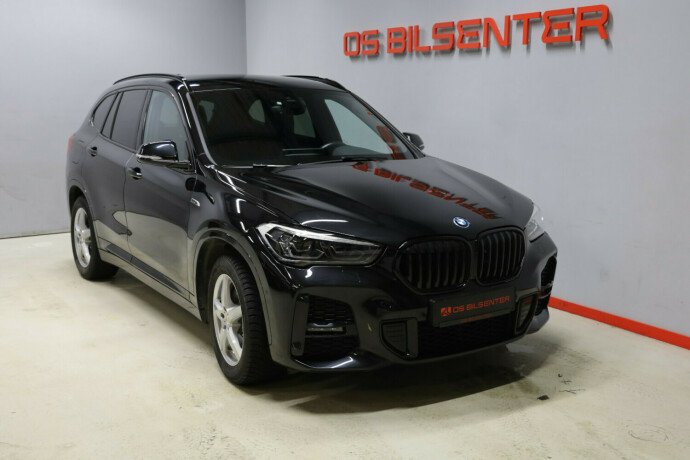 bmw-x1-elektrisitetbensin-2022-big-1