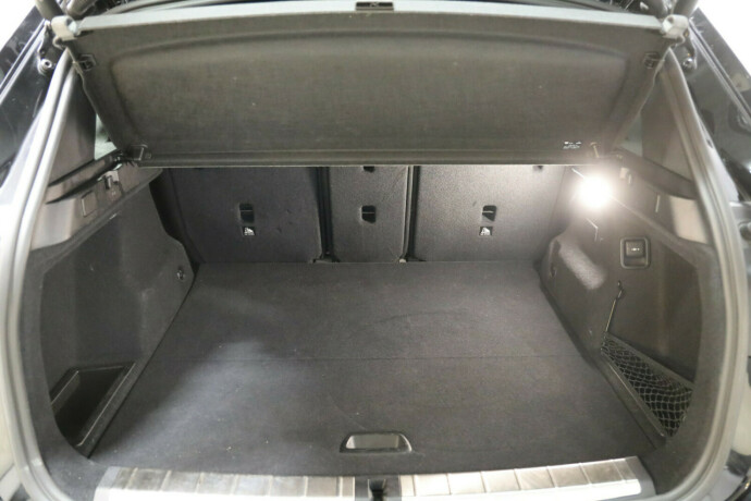 bmw-x1-elektrisitetbensin-2022-big-11