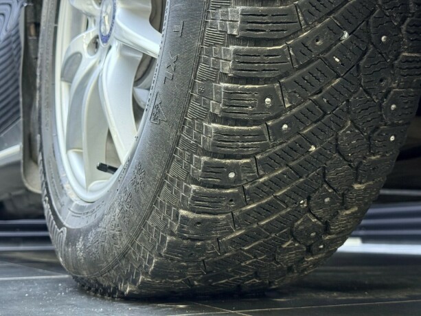 mercedes-benz-250-diesel-2013-big-8