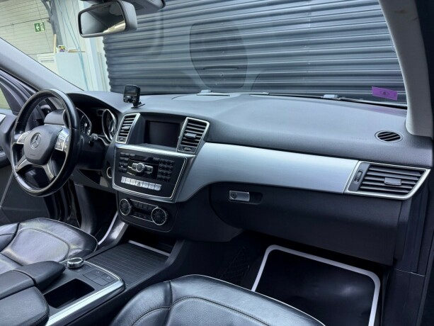 mercedes-benz-250-diesel-2013-big-11