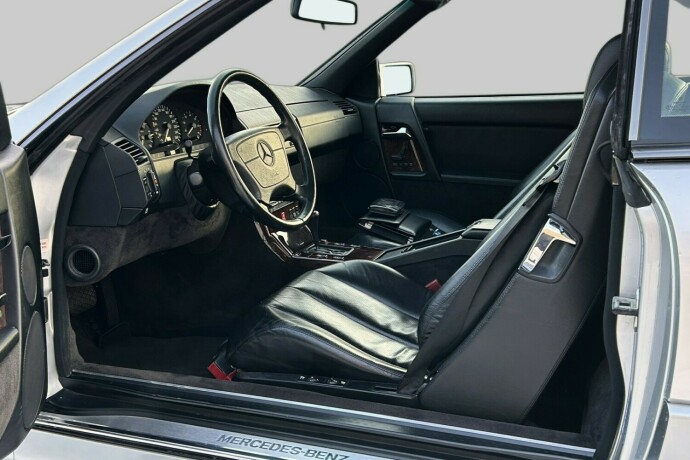 mercedes-benz-sl-bensin-1992-big-11