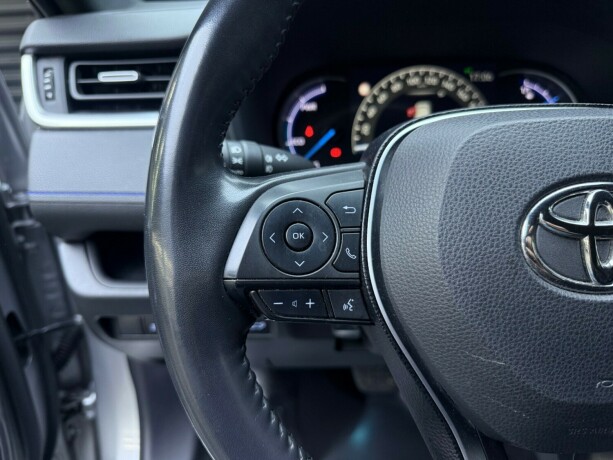 toyota-rav4-elektrisitetbensin-2020-big-14