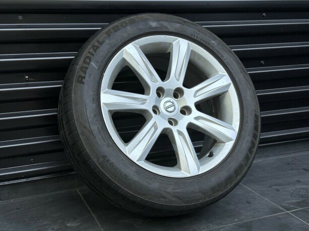 volvo-v90-diesel-2017-big-31