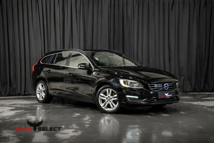 volvo-v60-elektrisitetdiesel-2014-big-0